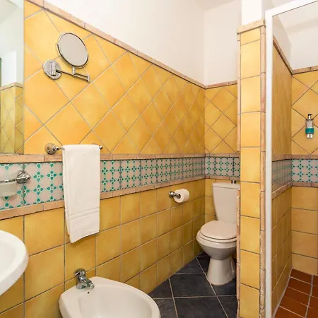 Κατάλυμα σε φάρμα Terrenia *