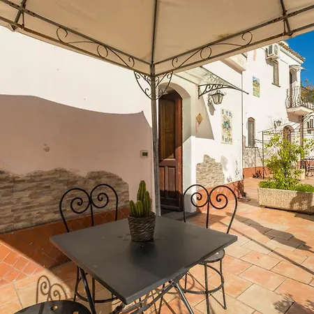 Terrenia Farm stay *