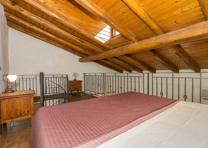 Terrenia Farm stay *
